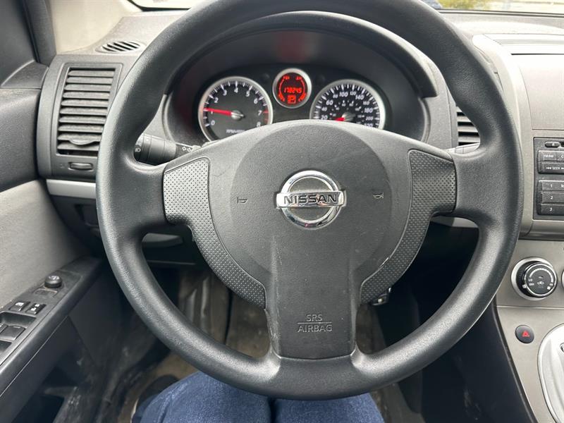 nissan Sentra 2011 - 9