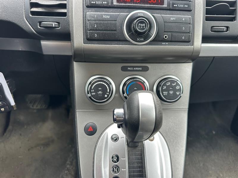 nissan Sentra 2011 - 10
