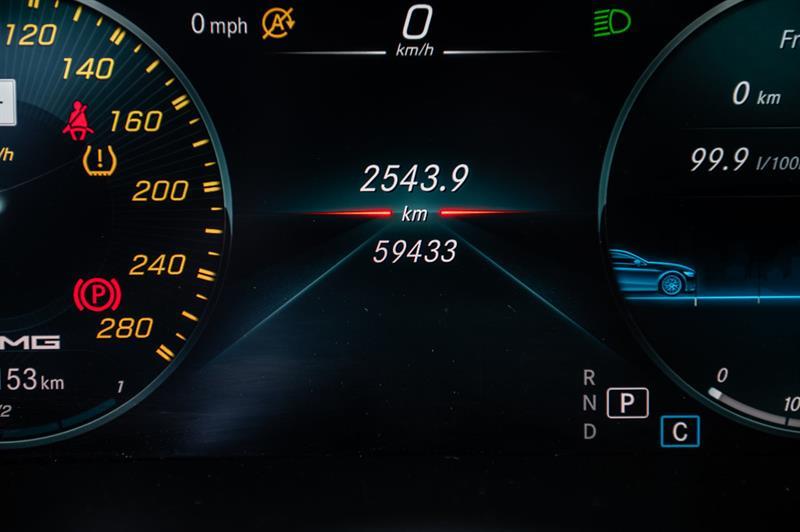 mercedes-benz GLC43 AMG 2022 - 27