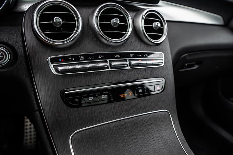 mercedes-benz GLC43 AMG 2022 - 32