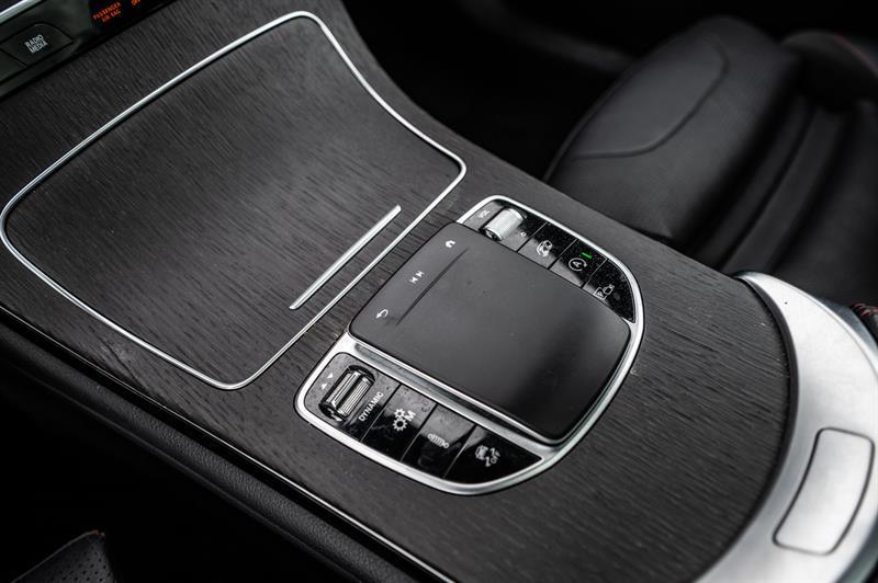 mercedes-benz GLC43 AMG 2022 - 34