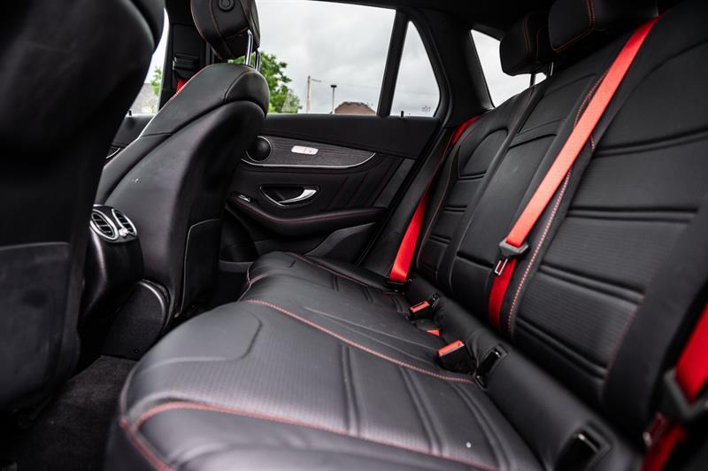 mercedes-benz GLC43 AMG 2022 - 38