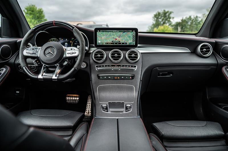 mercedes-benz GLC43 AMG 2022 - 40