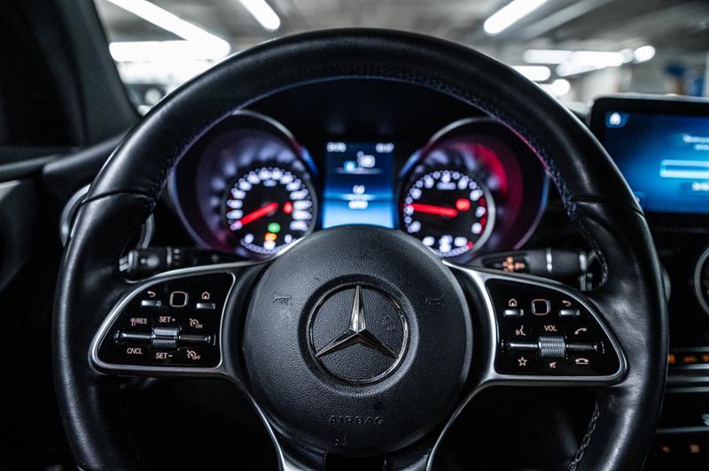 mercedes-benz GLC300 2022 - 24