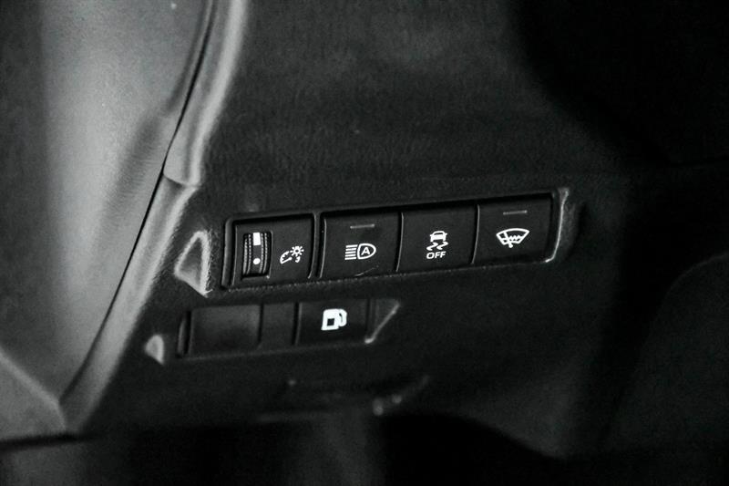 2023 Toyota Corolla - Image 22