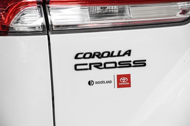 2023 Toyota Corolla - Image 34