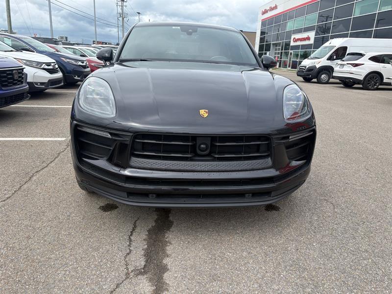 2025 Porsche Macan - Image 5