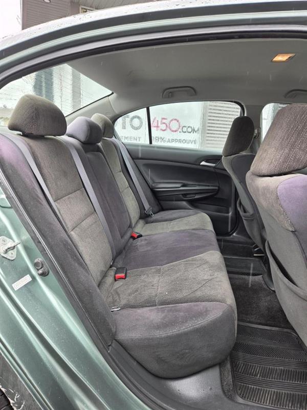 2009 Honda Accord - Image 11