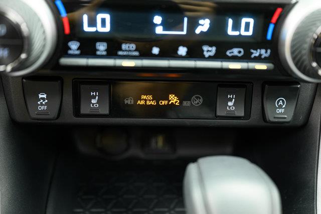 toyota RAV4 2025 - 16