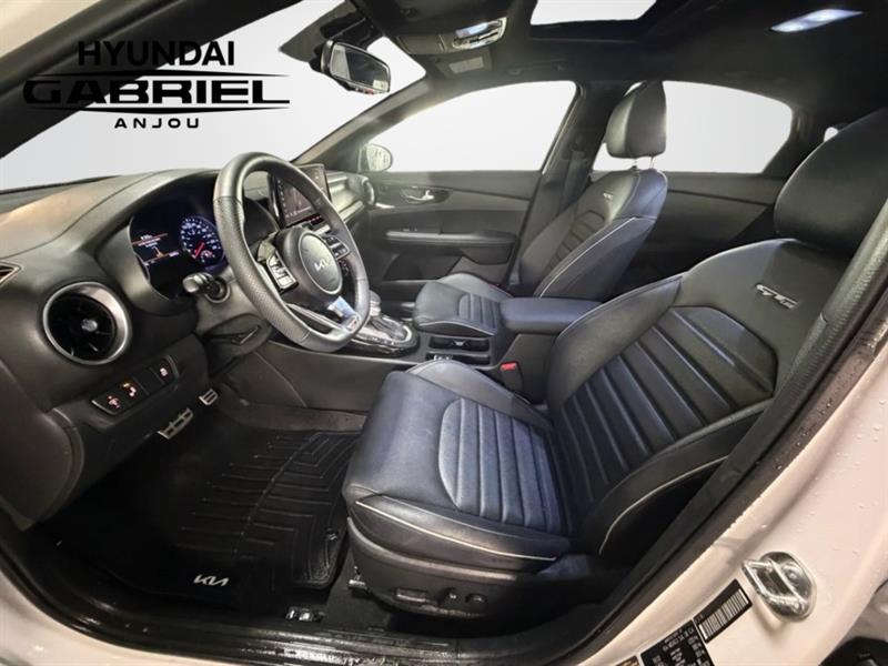 kia Forte 2024 - 13