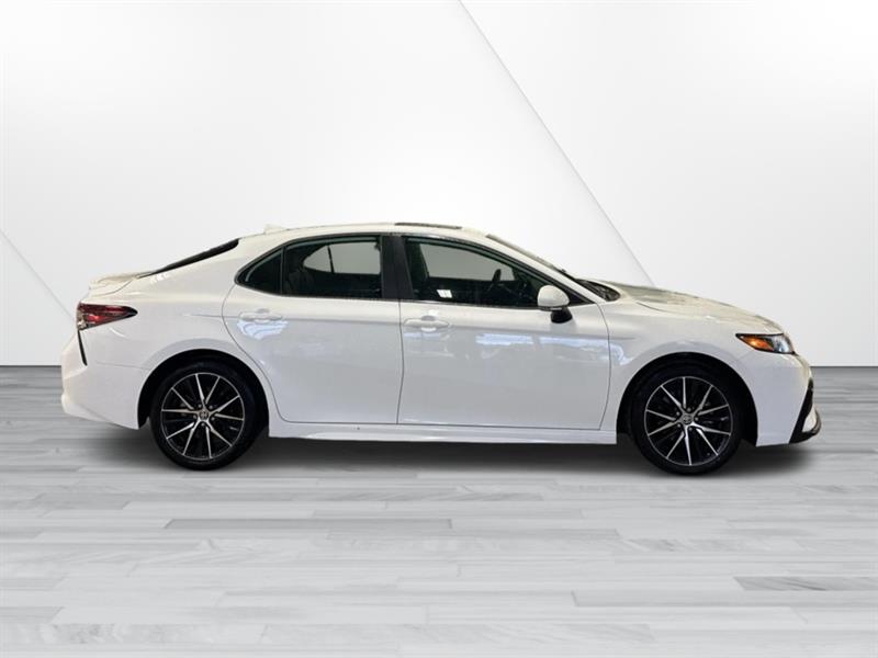 toyota Camry 2024 - 4