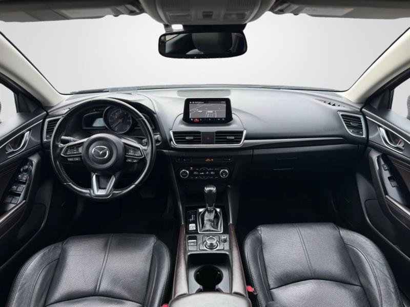 mazda Mazda3 2018 - 11