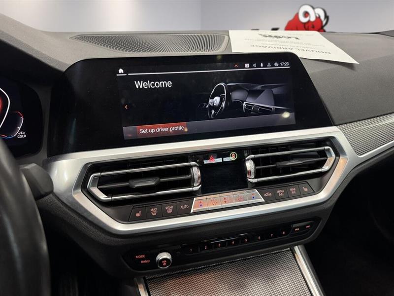 bmw 330I 2020 - 4