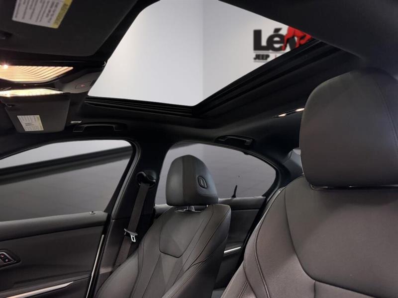 bmw 330I 2020 - 13