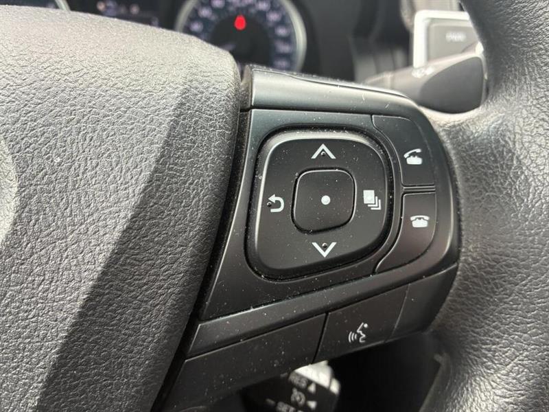 toyota Camry 2017 - 11