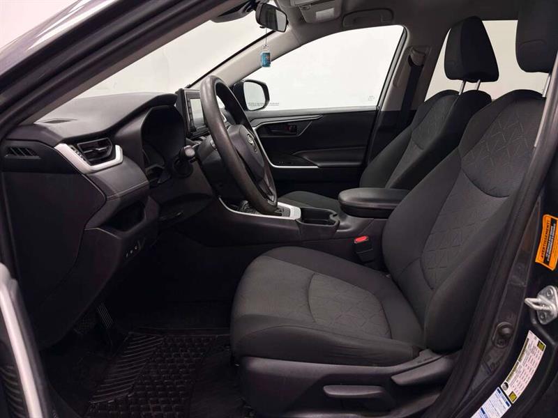 toyota RAV4 2021 - 2