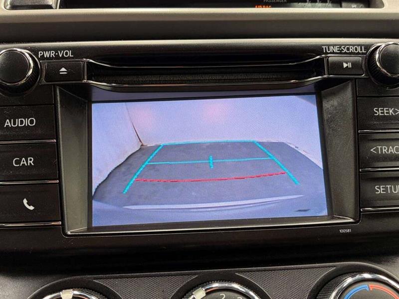 toyota RAV4 2018 - 24
