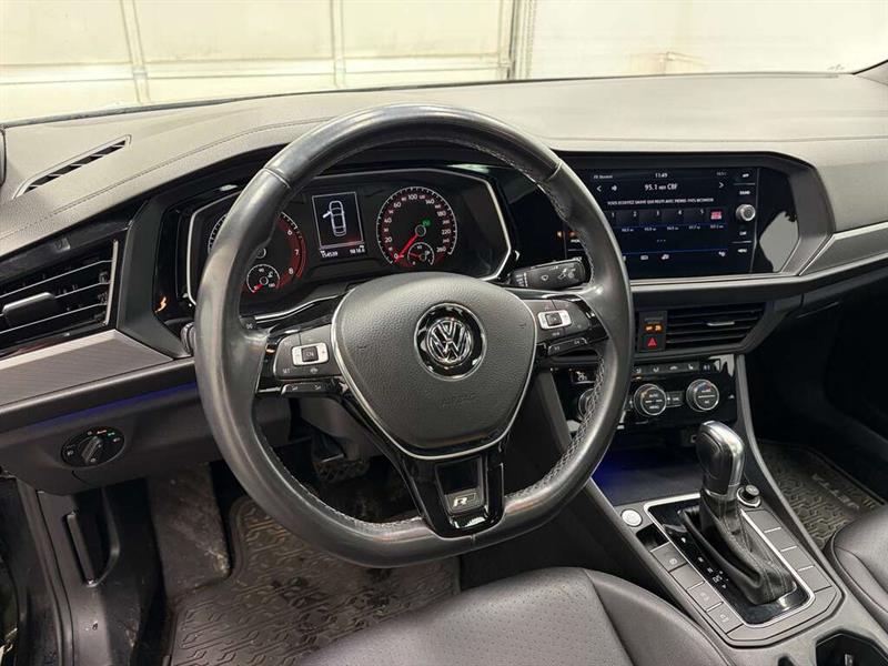 volkswagen Jetta 2019 - 15