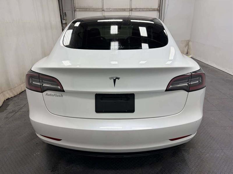 tesla Model 3 2021 - 6