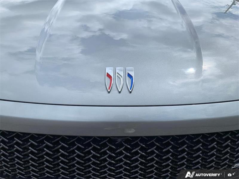 buick Enclave 2025 - 12