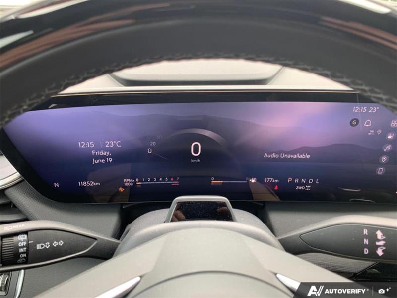 buick Enclave 2025 - 18