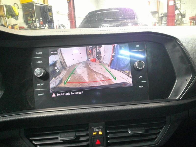volkswagen Jetta 2019 - 13
