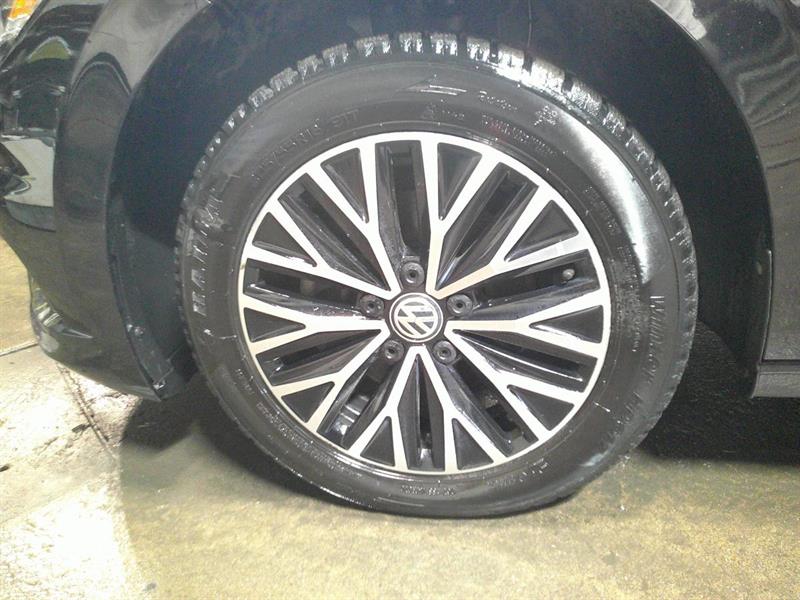 volkswagen Jetta 2019 - 16