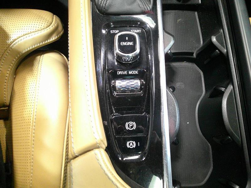 volvo XC90 2016 - 19