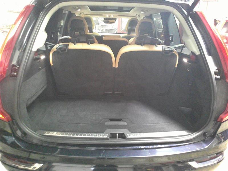 volvo XC90 2016 - 21