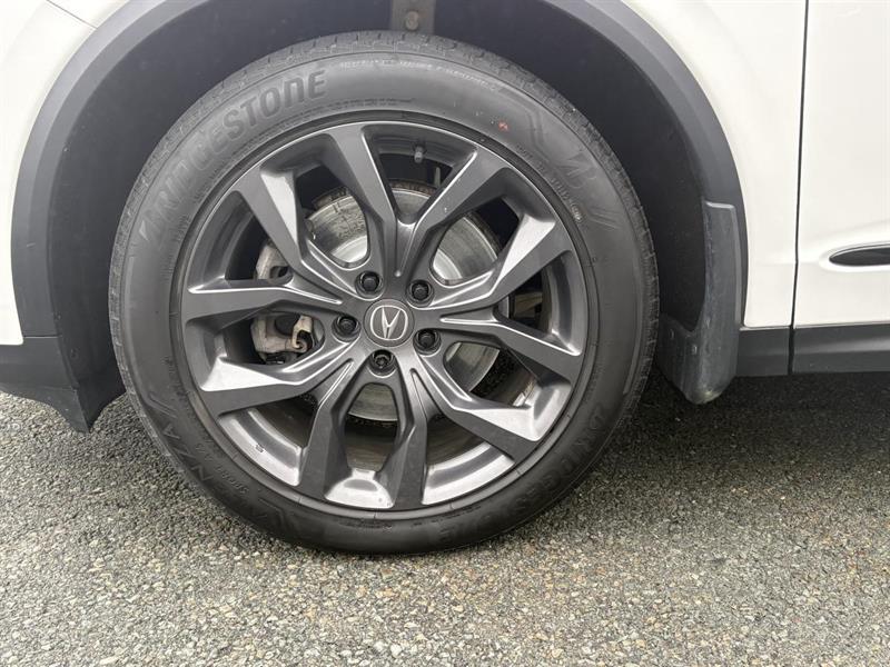 acura MDX 2023 - 9