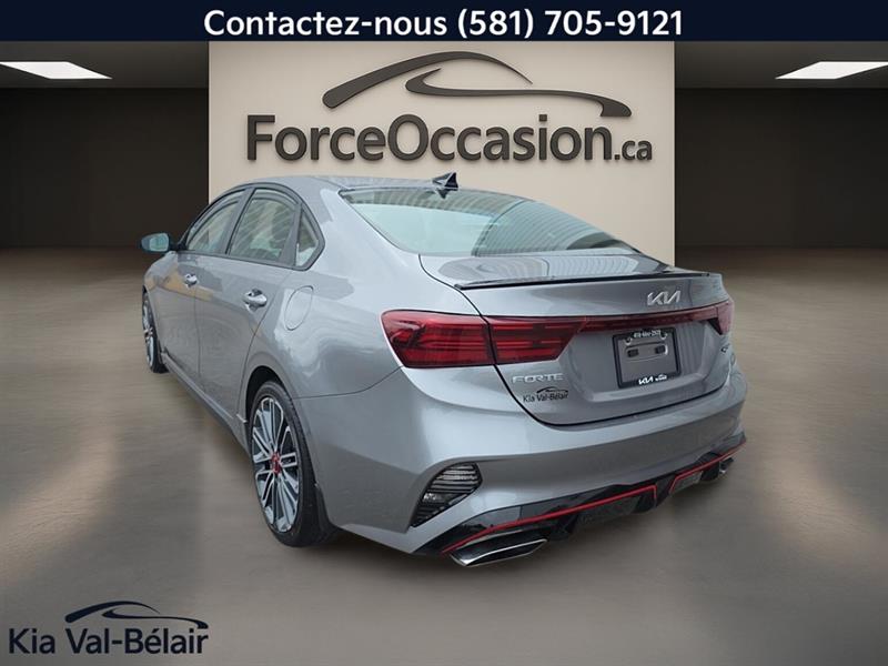 kia Forte 2024 - 11