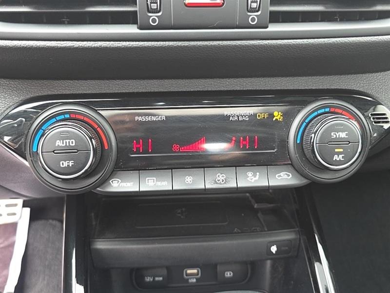 kia Forte 2024 - 18