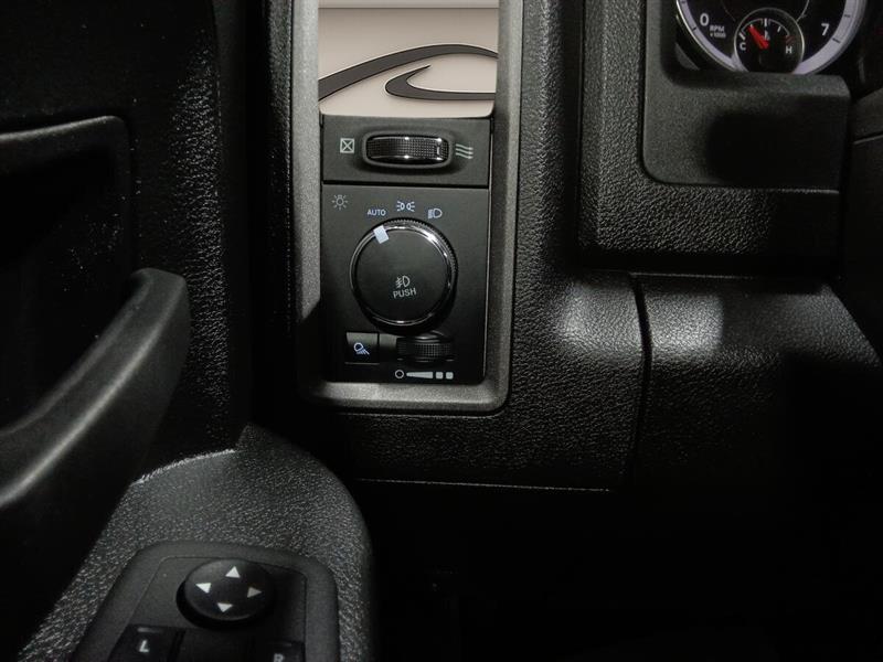 ram 1500 Classic 2023 - 21