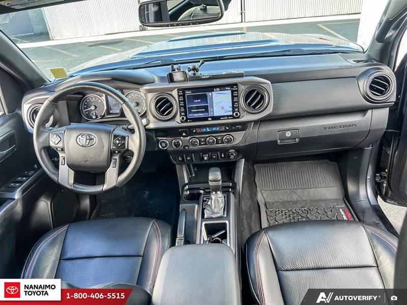 toyota Tacoma 2021 - 24