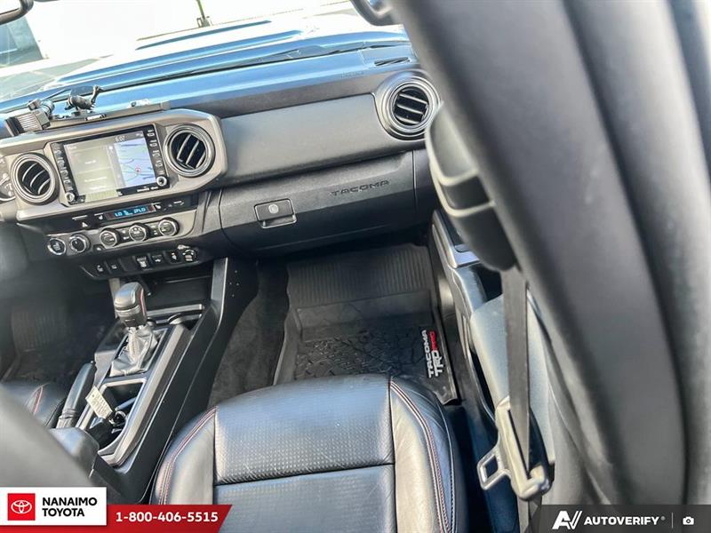 toyota Tacoma 2021 - 25