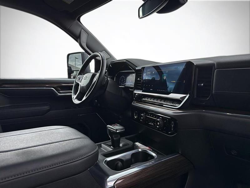 chevrolet Silverado 1500 2023 - 3