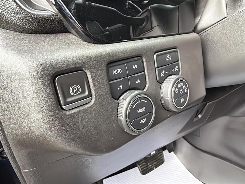 chevrolet Silverado 1500 2023 - 10