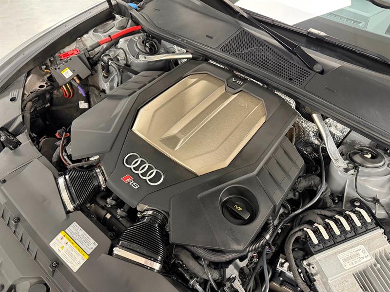 audi RS 6 Avant 2023 - 38