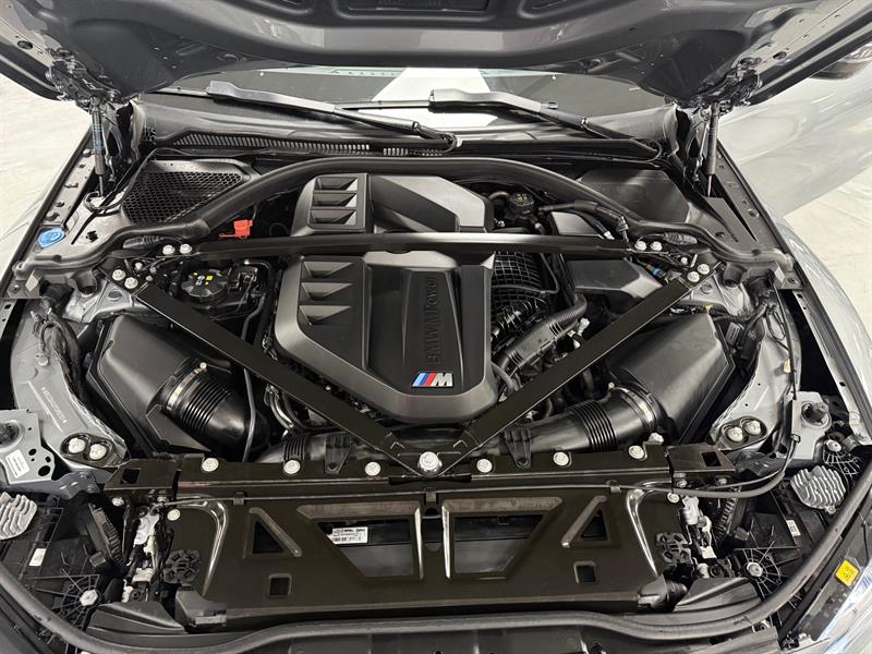 bmw M4 2023 - 26