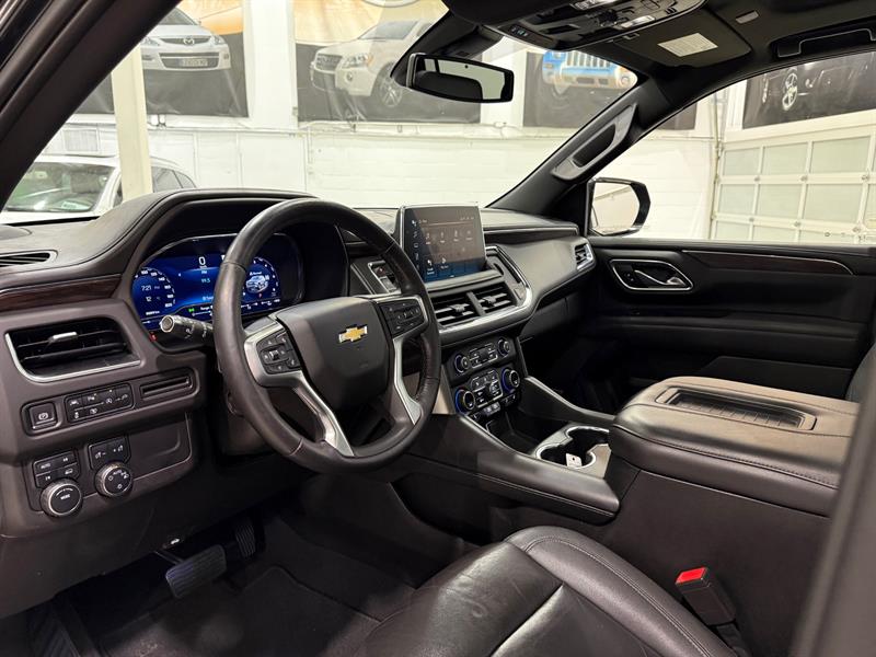 chevrolet Suburban 2022 - 17