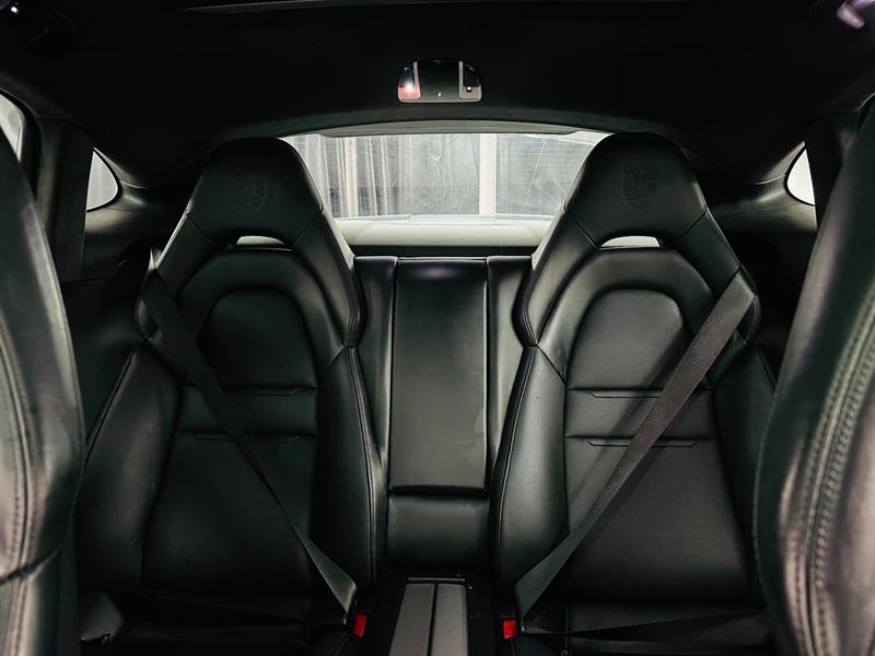 Porsche Panamera 26