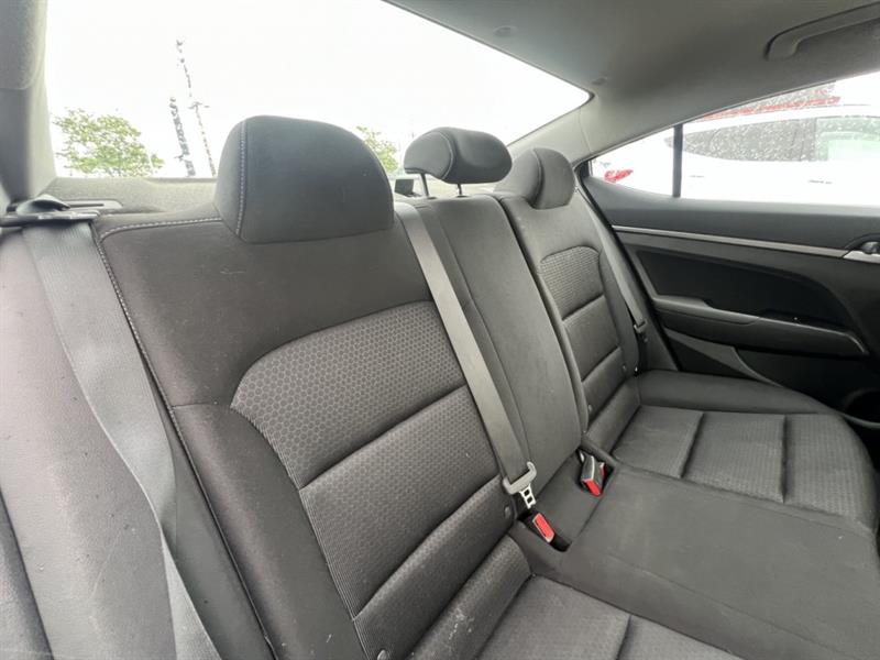 hyundai Elantra 2017 - 24