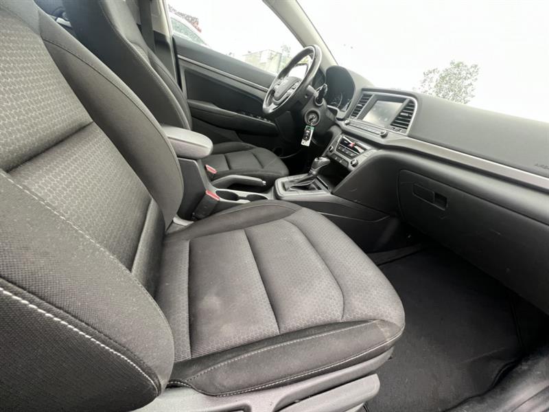 hyundai Elantra 2017 - 26