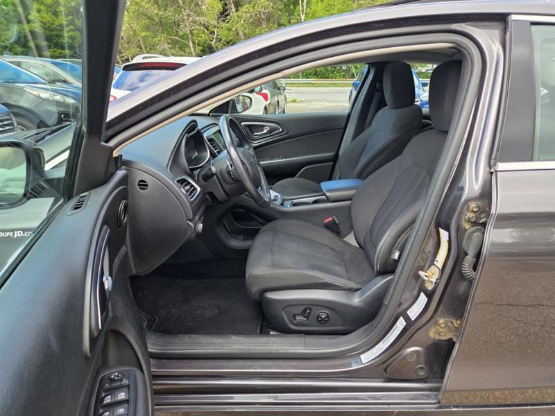 chrysler 200 2016 - 11