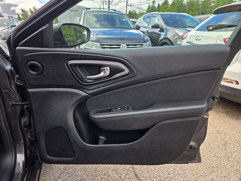 chrysler 200 2016 - 18