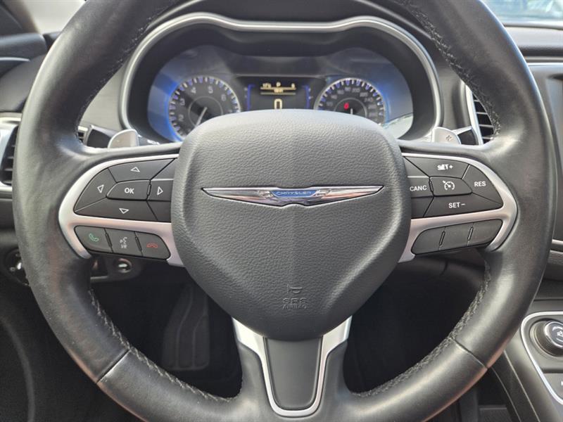 chrysler 200 2016 - 24