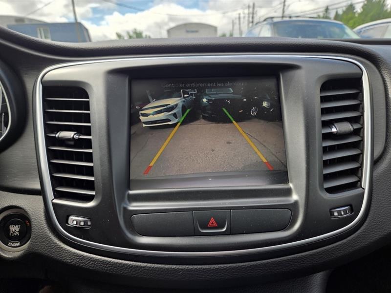chrysler 200 2016 - 28