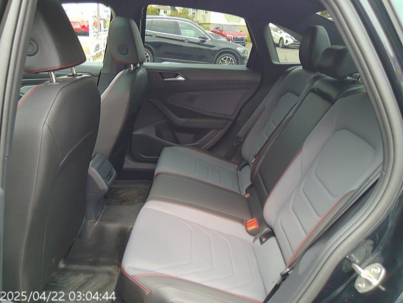 volkswagen Jetta GLI 2025 - 17