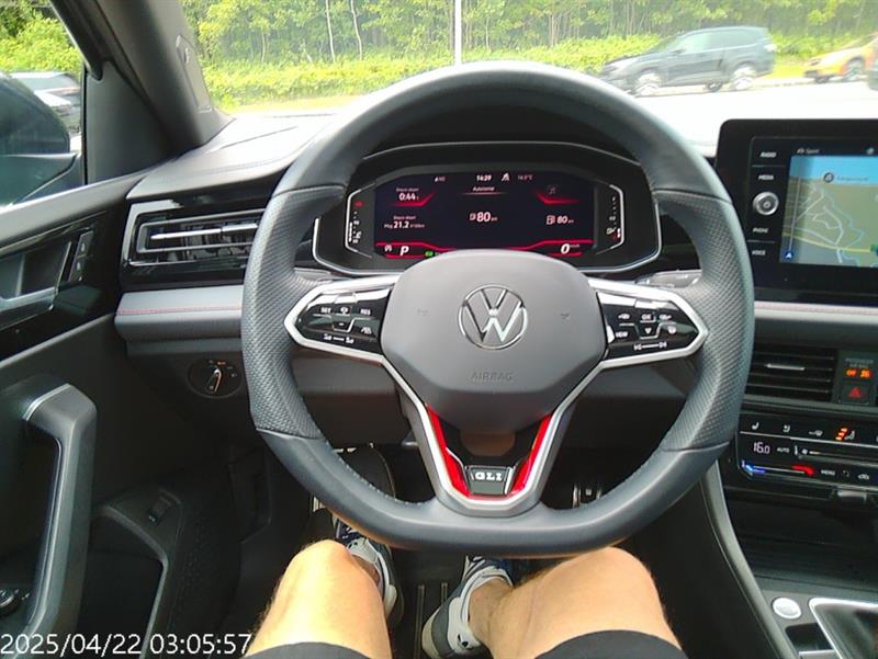 volkswagen Jetta GLI 2025 - 24