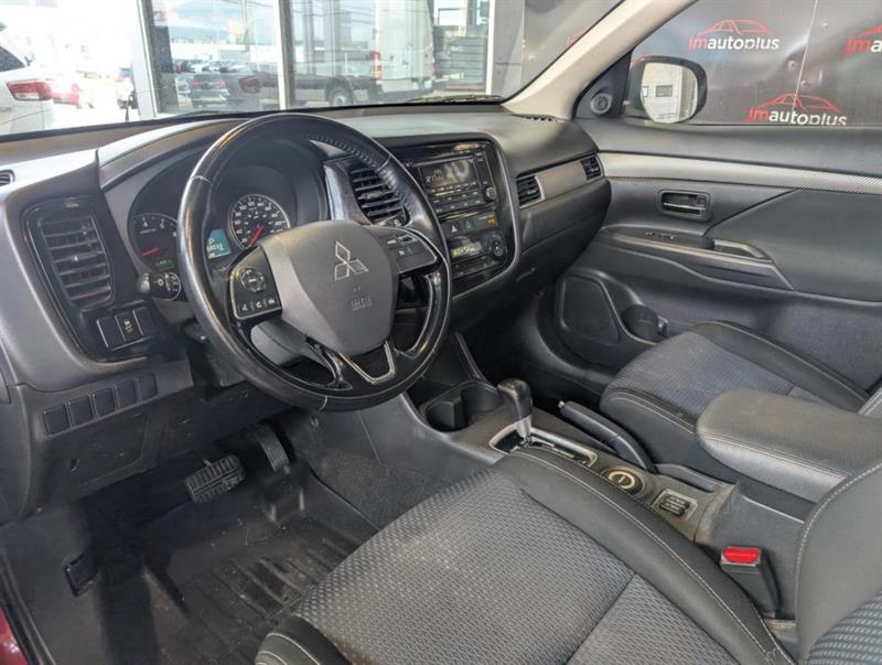 mitsubishi Outlander 2016 - 13